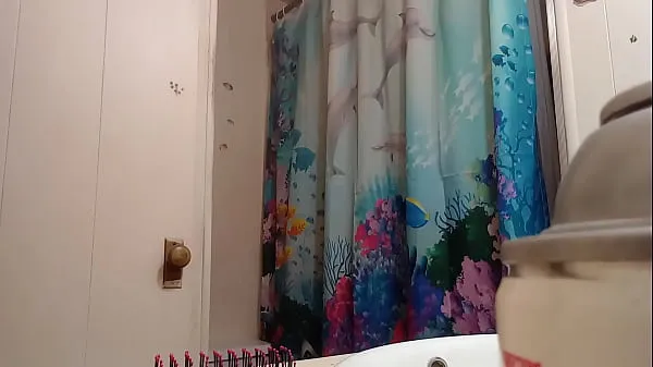 HD Caught mom taking a shower power videoer