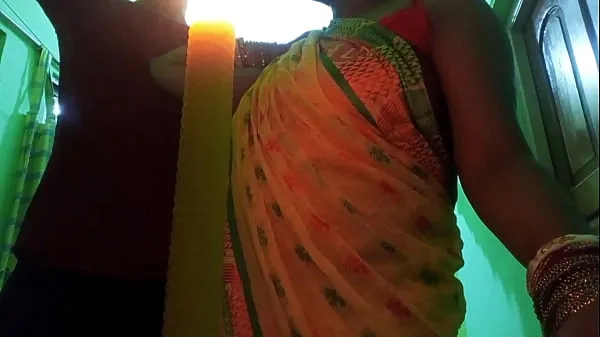ایچ ڈی INDIAN Bhabhi XXX Wet pussy fuck with electrician in clear hindi audio | Fireecouple پاور ویڈیوز