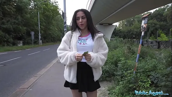 HD Public Agent - Pretty British Brunette Teen Sucks and Fucks big cock outside after nearly getting run over by a runaway Fake Taxi teljesítményű videók