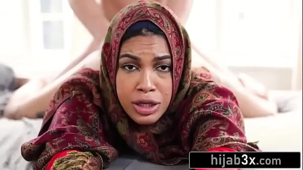 HD Muslim Stepsister Takes Sex Lessons From Her Stepbrother (Maya Farrell पावर वीडियो