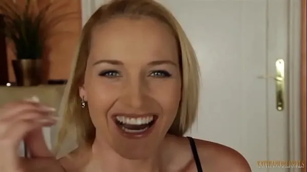 HD step Mother discovers that her son has been seeing her naked, subtitled in Spanish, full video here močni videoposnetki