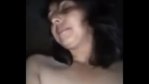 Videa s výkonem big boobed aunty riding cock HD