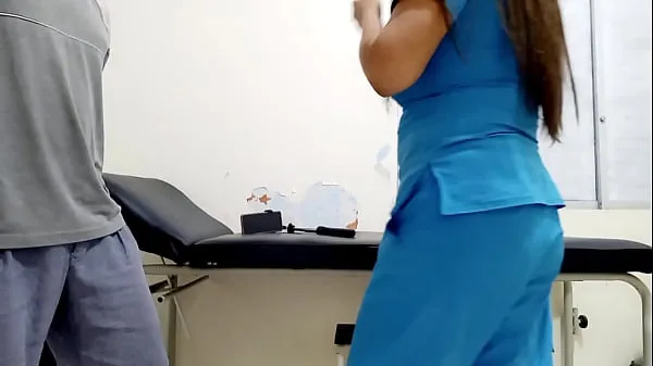مقاطع فيديو عالية الدقة The sex therapy clinic is active!! The doctor falls in love with her patient and asks him for slow, slow sex in the doctor's office. Real porn in the hospital