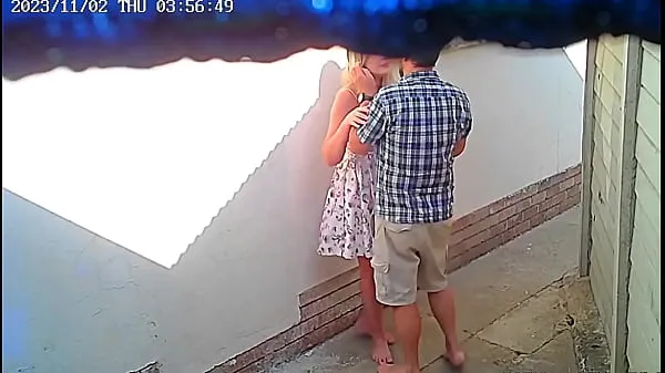 مقاطع فيديو عالية الدقة Cctv camera caught couple fucking outside public restaurant