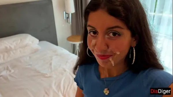 Videá s výkonom Step sister lost the game and had to go outside with cum on her face - Cumwalk HD