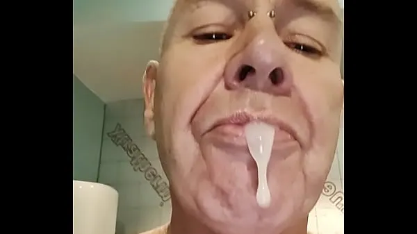 HD-Mouth full of cum at the sauna powervideo's