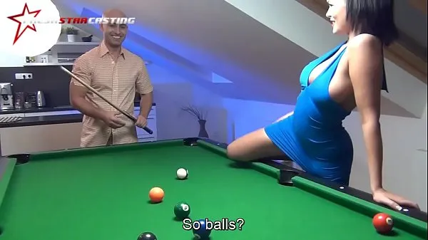 مقاطع فيديو عالية الدقة Wild sex on the pool table