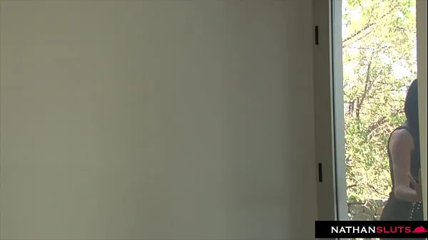 Videá s výkonom French Pornstar Anissa Kate Gets Her Ass Pounded Muscle Man Rob Diesel - 4K teaser HD