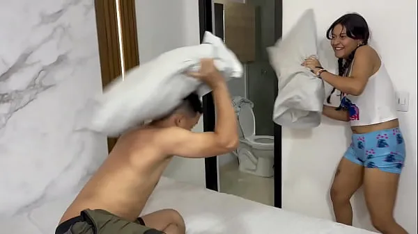 Video HD An innocent stepsibling game ends with a cumshot on her ass mạnh mẽ